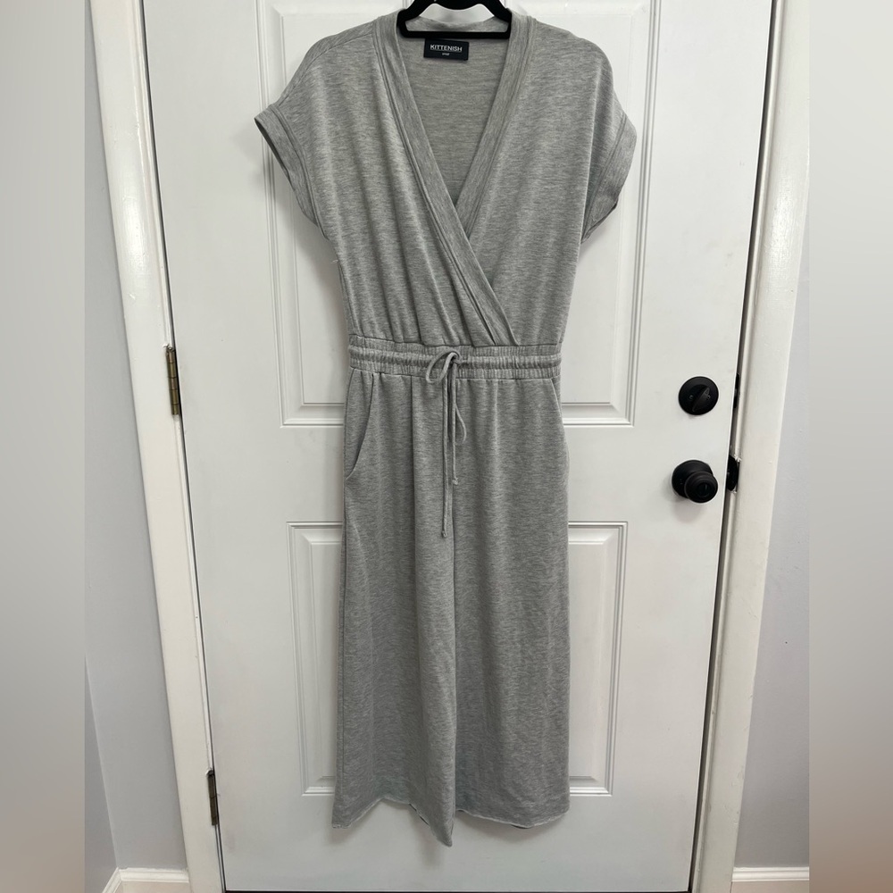 Kittenish gray jumpsuit sweats comfy wrap front drawstring‎ wide leg small